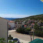 Dolac Apartment Primosten