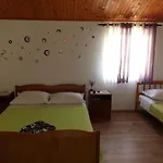 Dolac Apartment