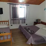 Apartment Dolac *