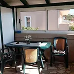 Dolac Apartment